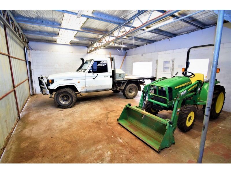 397 Bass Highway, Camdale TAS 7320