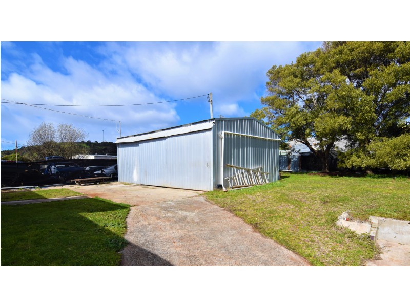 397 Bass Highway, Camdale TAS 7320