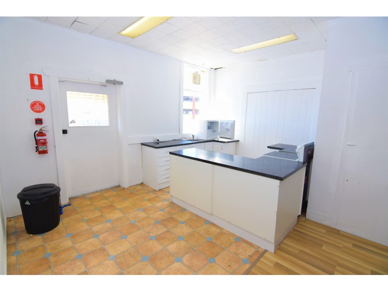 4-6 Cattley Street, Burnie TAS 7320