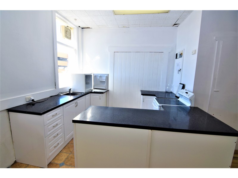 4-6 Cattley Street, Burnie TAS 7320