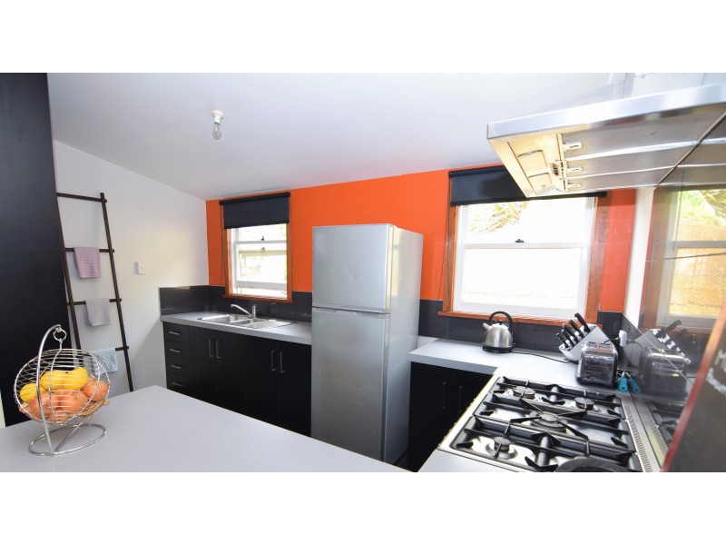 28 Hodgman Street, Burnie TAS 7320