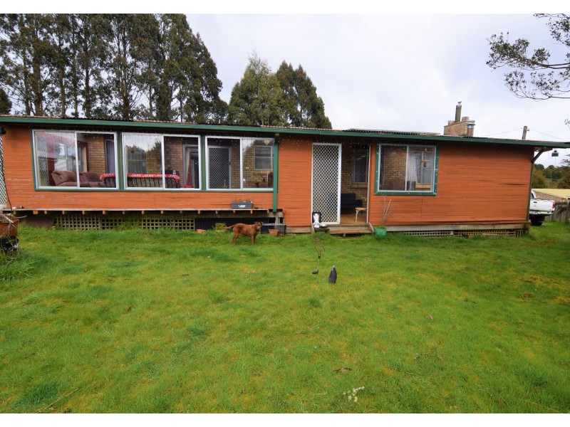 14 Que Street, Waratah TAS 7321