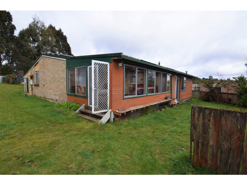 14 Que Street, Waratah TAS 7321