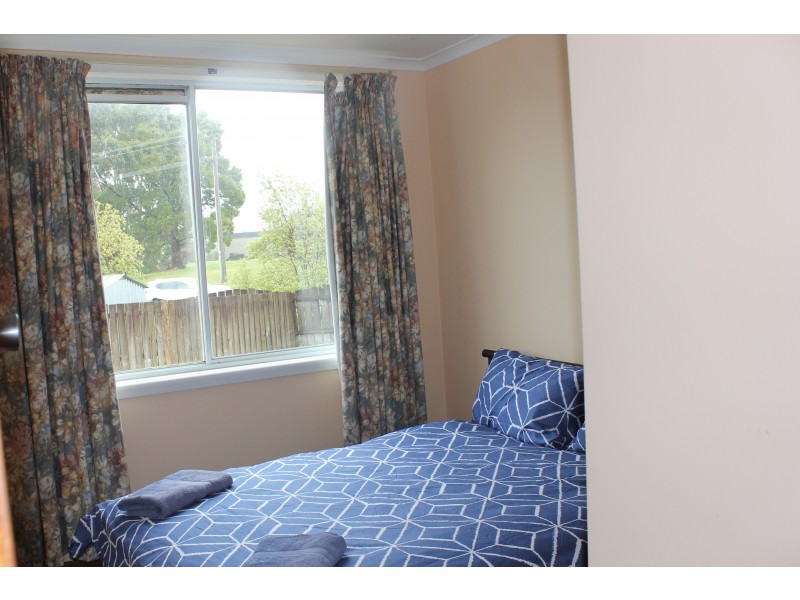 2A Godkin Court, Zeehan TAS 7469