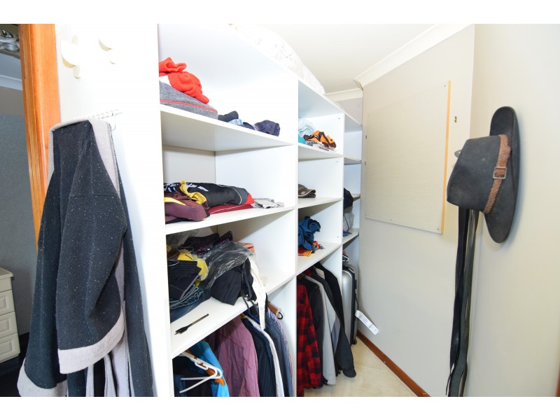 17 Seabreeze Avenue, Sulphur Creek TAS 7316