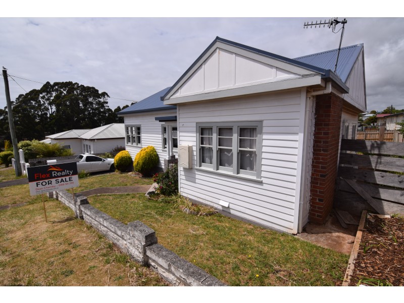 13 Sutton Street, Hillcrest TAS 7320