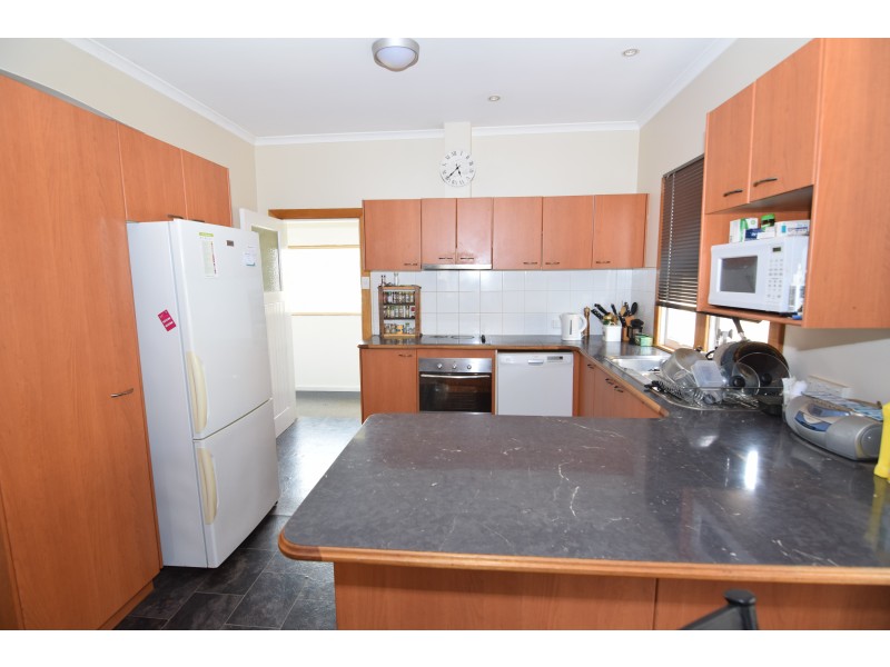 13 Sutton Street, Hillcrest TAS 7320