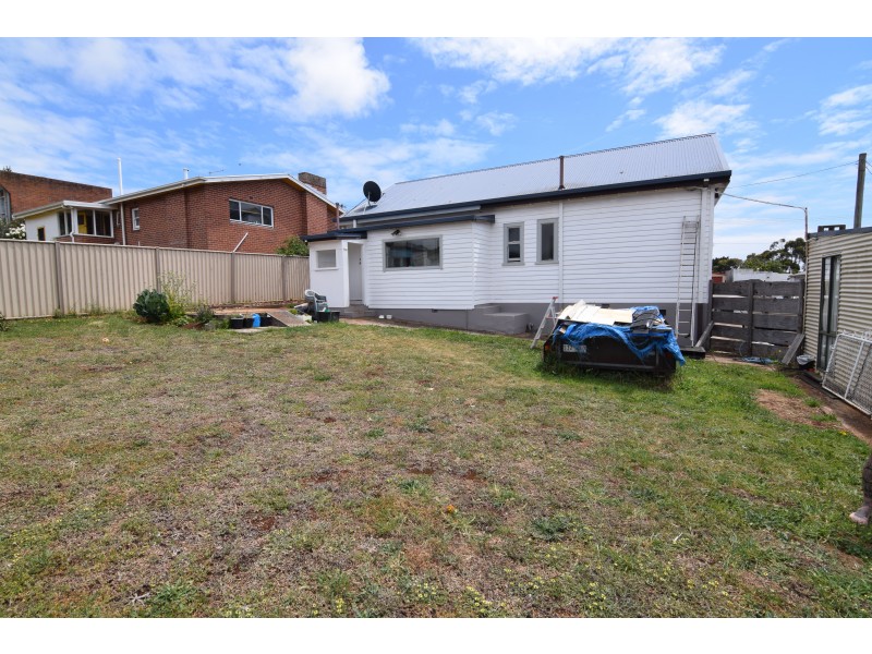 13 Sutton Street, Hillcrest TAS 7320