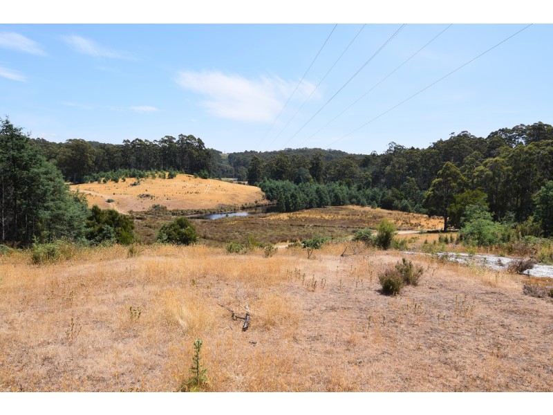 201 Pages Road, Calder TAS 7325