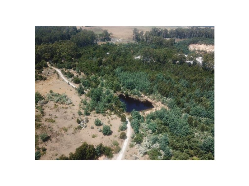 201 Pages Road, Calder TAS 7325
