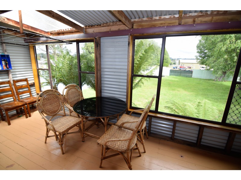 12 Little Quiggin Street, Waratah TAS 7321