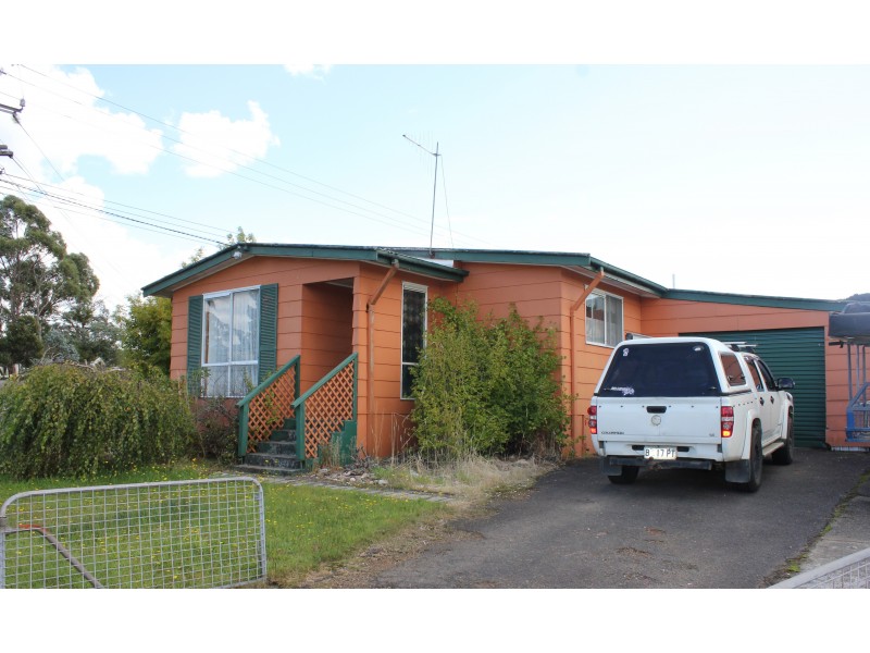 1 Austral, Zeehan TAS 7469