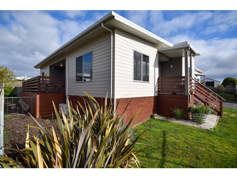 4/9 Gatenby Drive, Miandetta TAS 7310