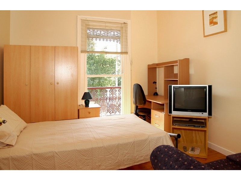 Drummond, Carlton VIC 3053