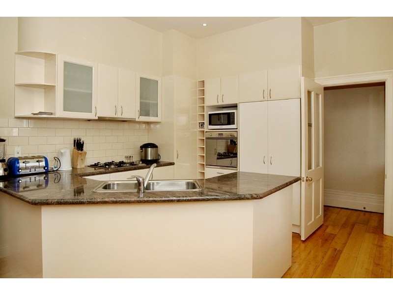 Drummond, Carlton VIC 3053