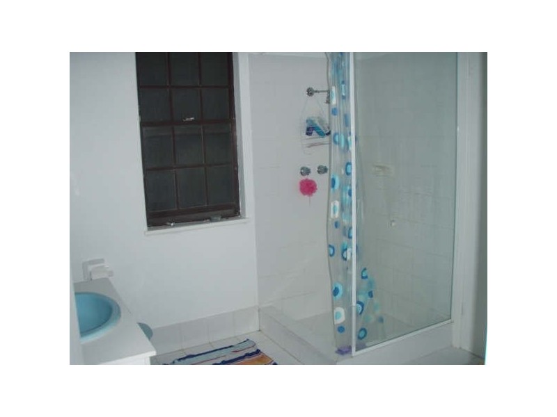 Seville Drive, Seville Grove WA 6112