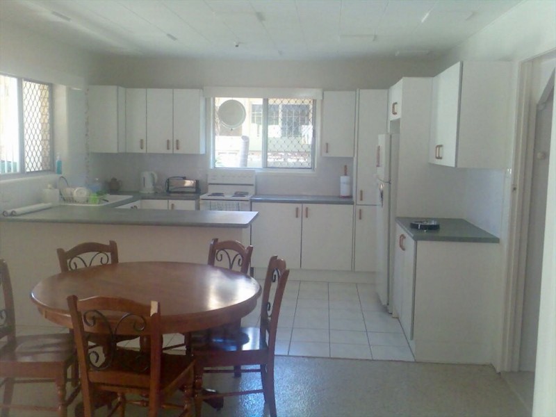 29A Sunshine, Miami QLD 4220