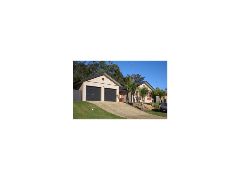 Winslow Crt, Oxenford QLD 4210