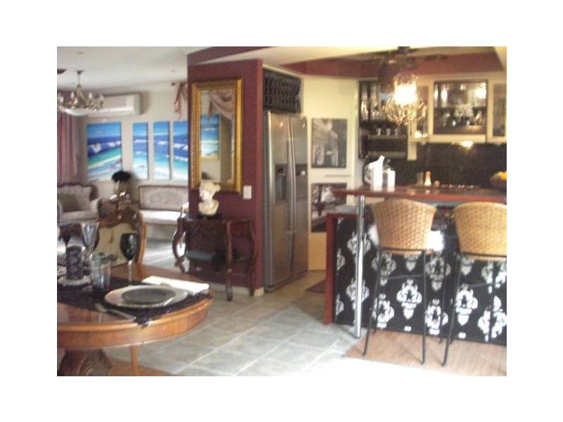 20 fairway dr, Clear Island Waters QLD 4226