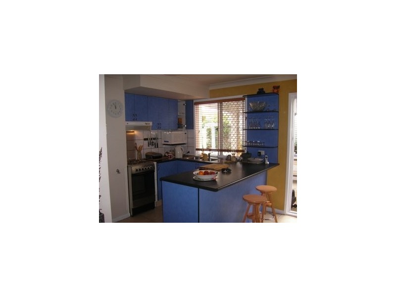 2 Coolgardie St, Elanora QLD 4221