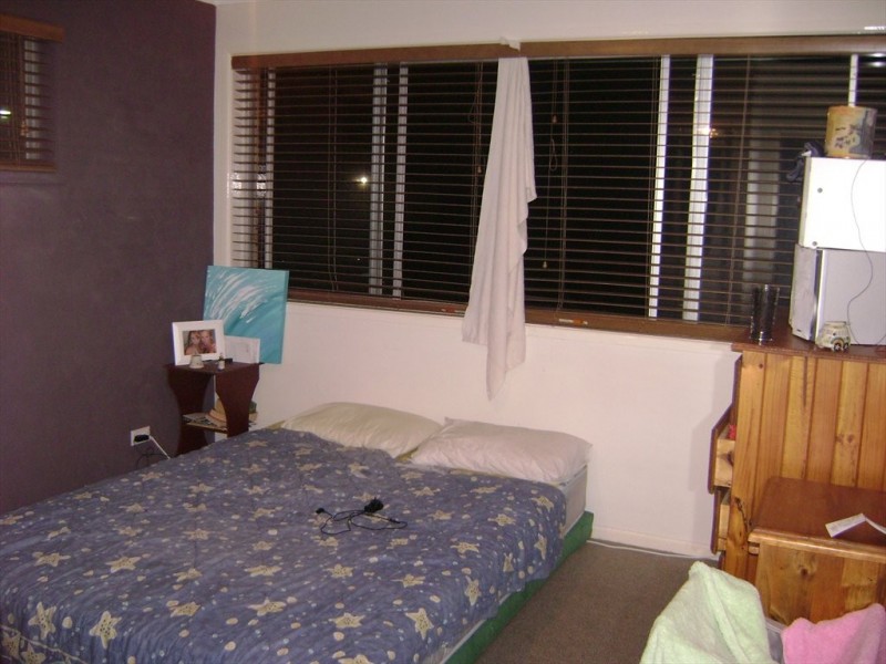 14 Illawong Street, Chevron Island QLD 4217