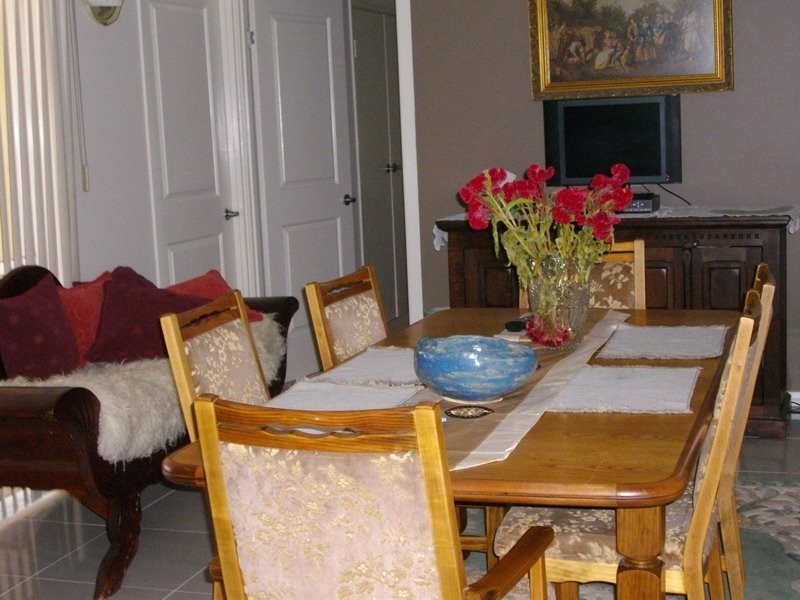 Helmsley Court, Carindale QLD 4152