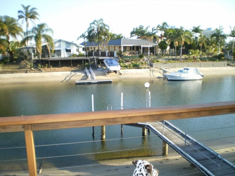 Merrimac Blvd, Broadbeach Waters QLD 4218