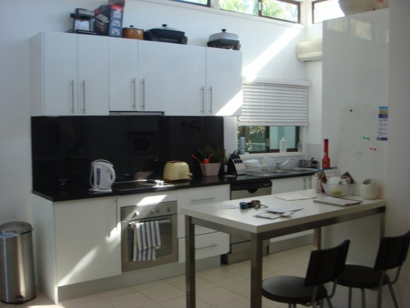 Merrimac Blvd, Broadbeach Waters QLD 4218