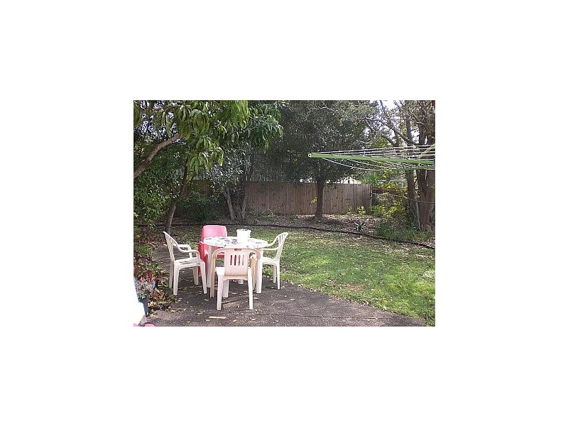 Opal Street, Holland Park QLD 4121