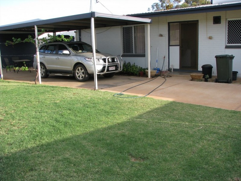 bloomfield street, Gillen NT 0870