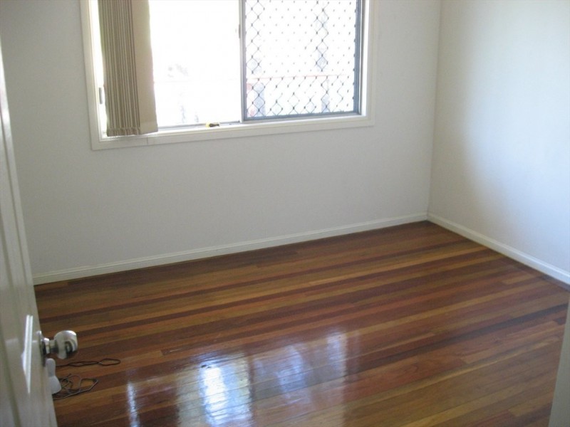 361 kingston rd, Logan QLD 4207