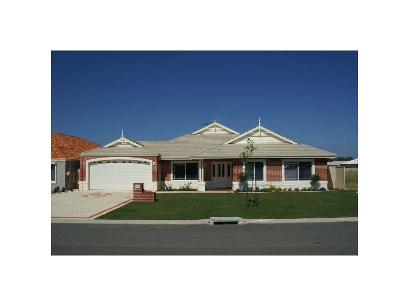 Harrington Waters Dr, Waikiki WA 6169