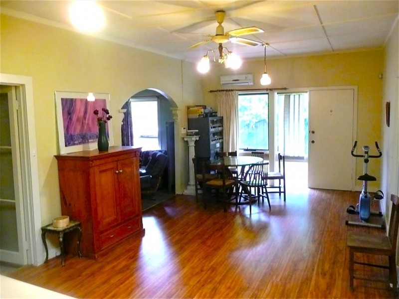 Eley Road, Box Hill South VIC 3128