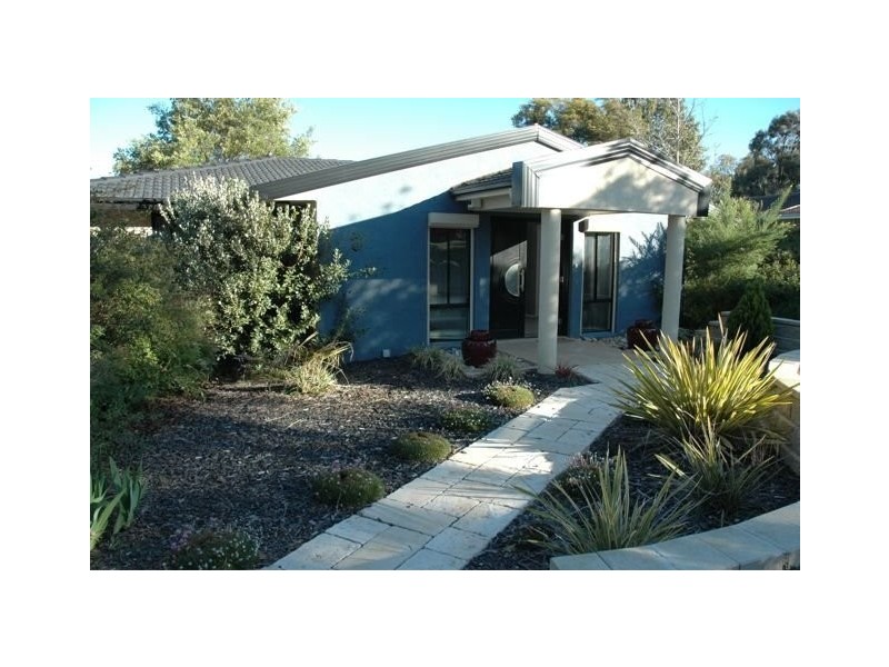 Pohlman st, Latham ACT 2615
