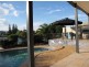 4 Weatherly Ave, Mermaid Waters QLD 4218