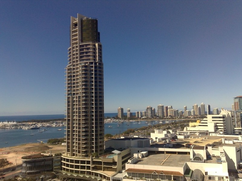 105 Scarborough St, Southport QLD 4215