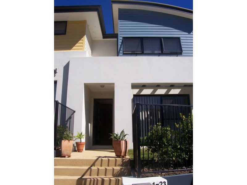 23 park esplanade, Coomera QLD 4209