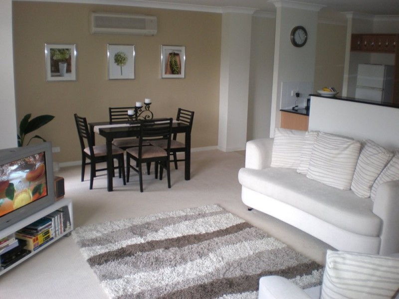 12 Geraldton Drive, Varsity Lakes QLD 4227