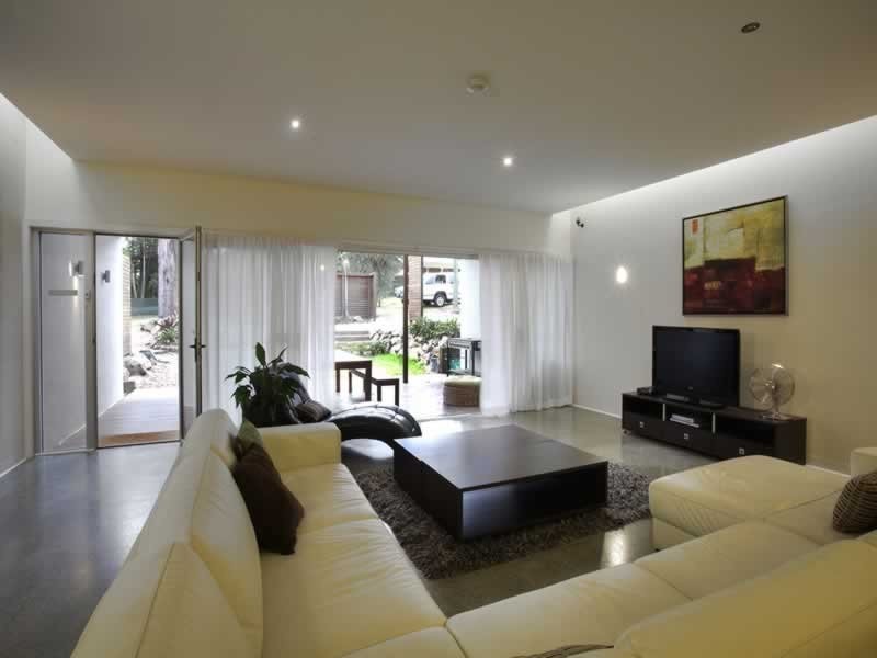 138 Eugaree Street, Southport QLD 4215