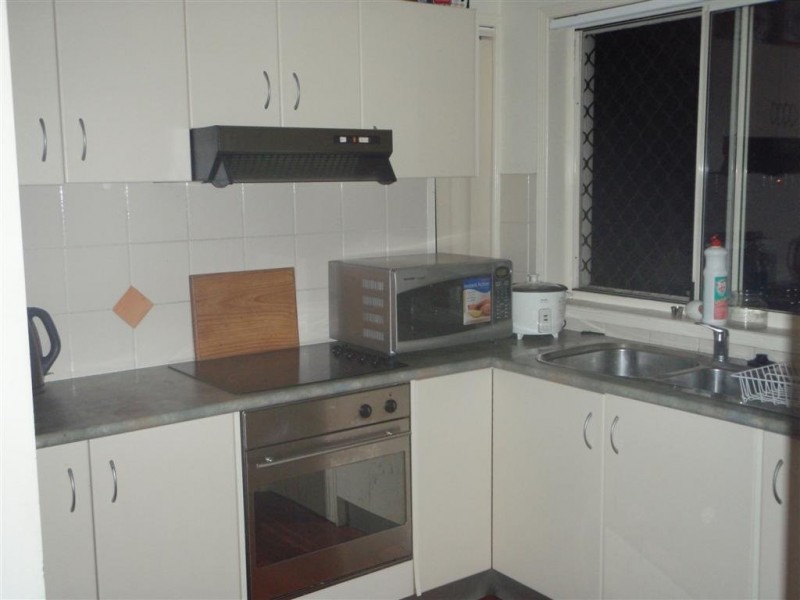 31 Chester Terrace, Southport QLD 4215