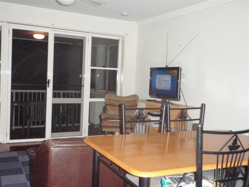31 Chester Terrace, Southport QLD 4215