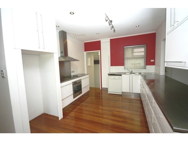 MacDonnell Road, Margate QLD 4019