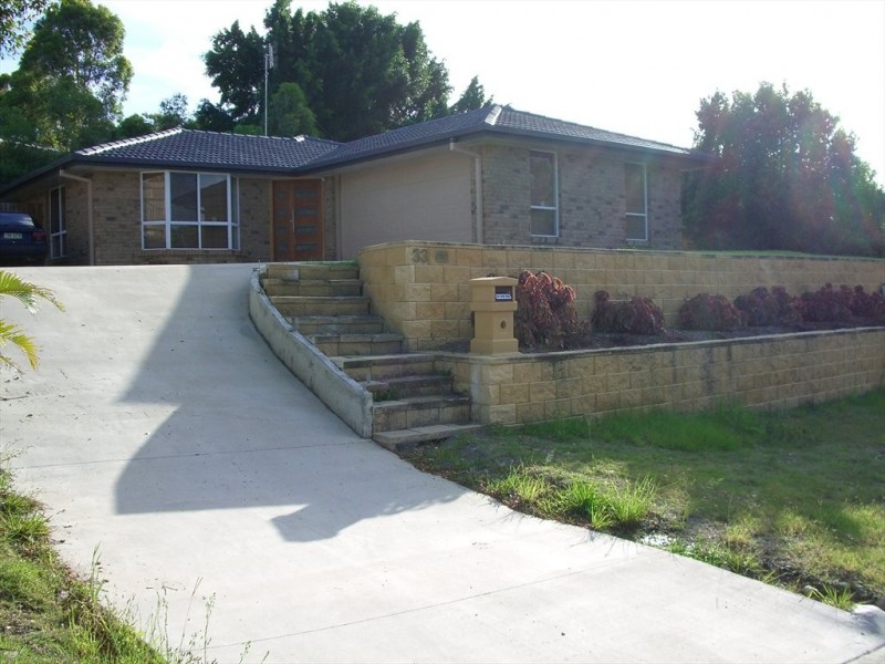 33 rebbechi court, Parkwood QLD 4214