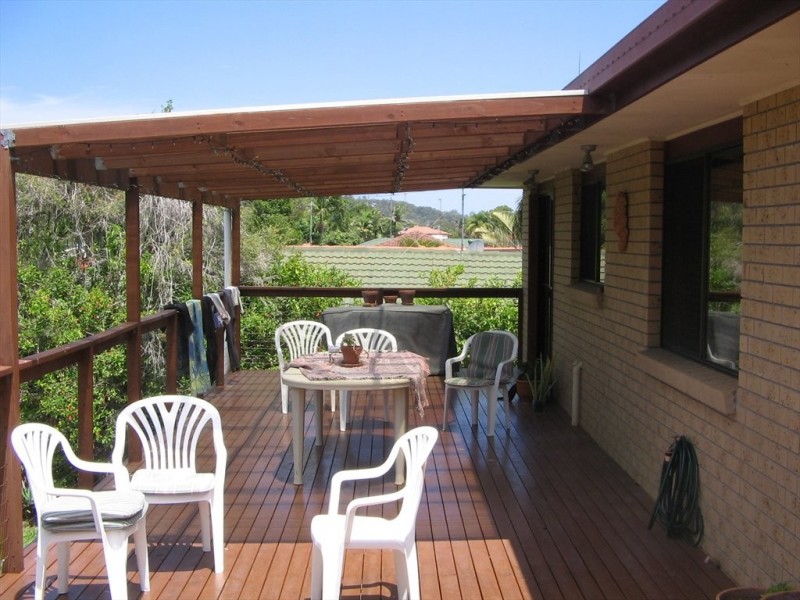 k p mcgrath drive, Elanora QLD 4221