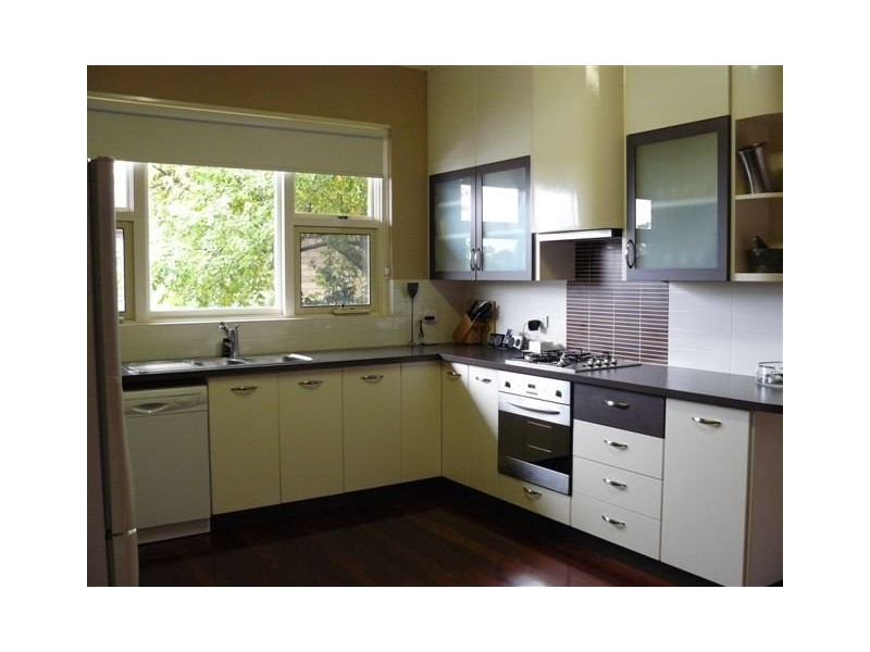 10 Whittlesford Street, East Victoria Park WA 6101