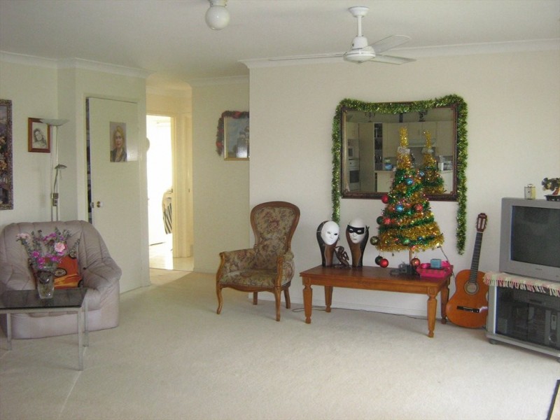 2 Brown Street, Labrador QLD 4215