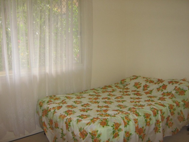 2 Brown Street, Labrador QLD 4215