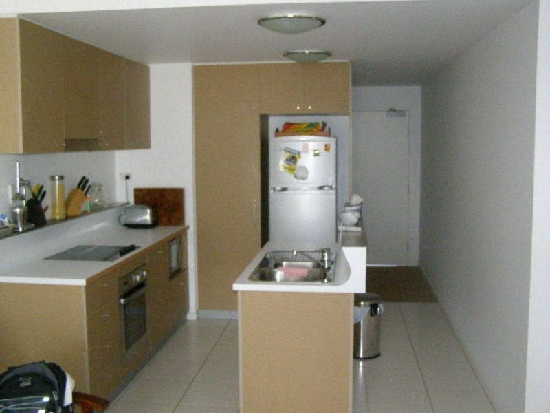 563 Gregory Tce, Bowen Hills QLD 4006