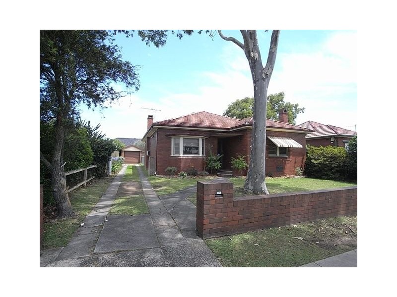 62 brays rd, Concord NSW 2137