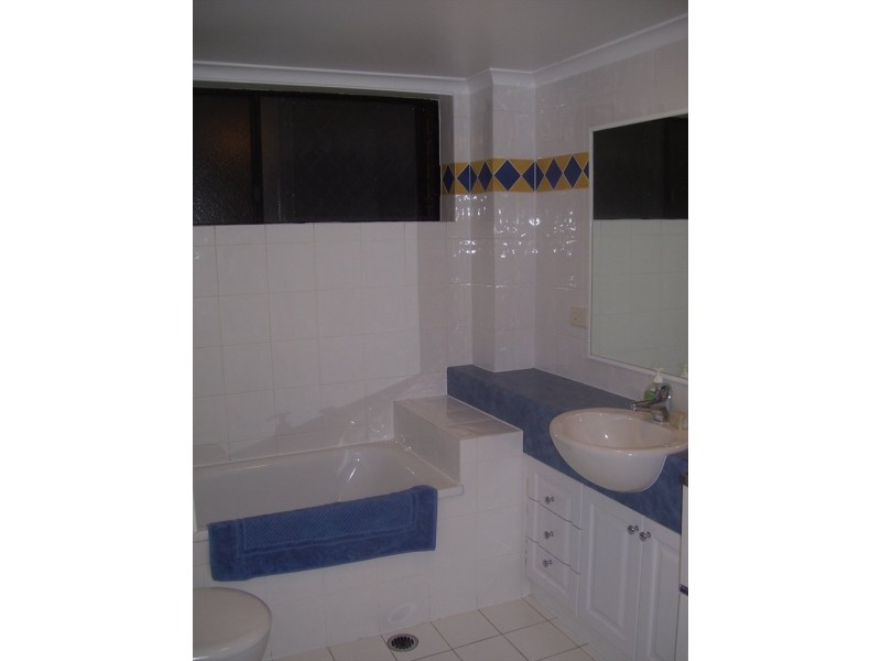 72 Kent Street, Hamilton QLD 4007